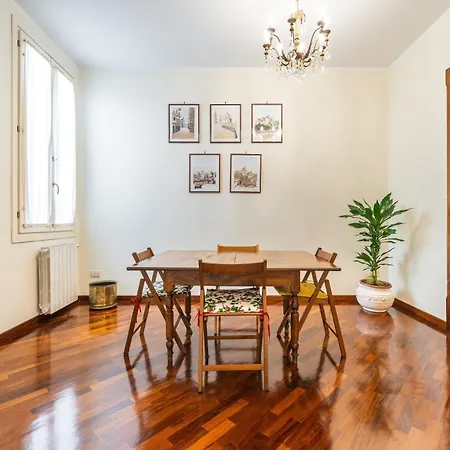 Casa Amita * カリアリ